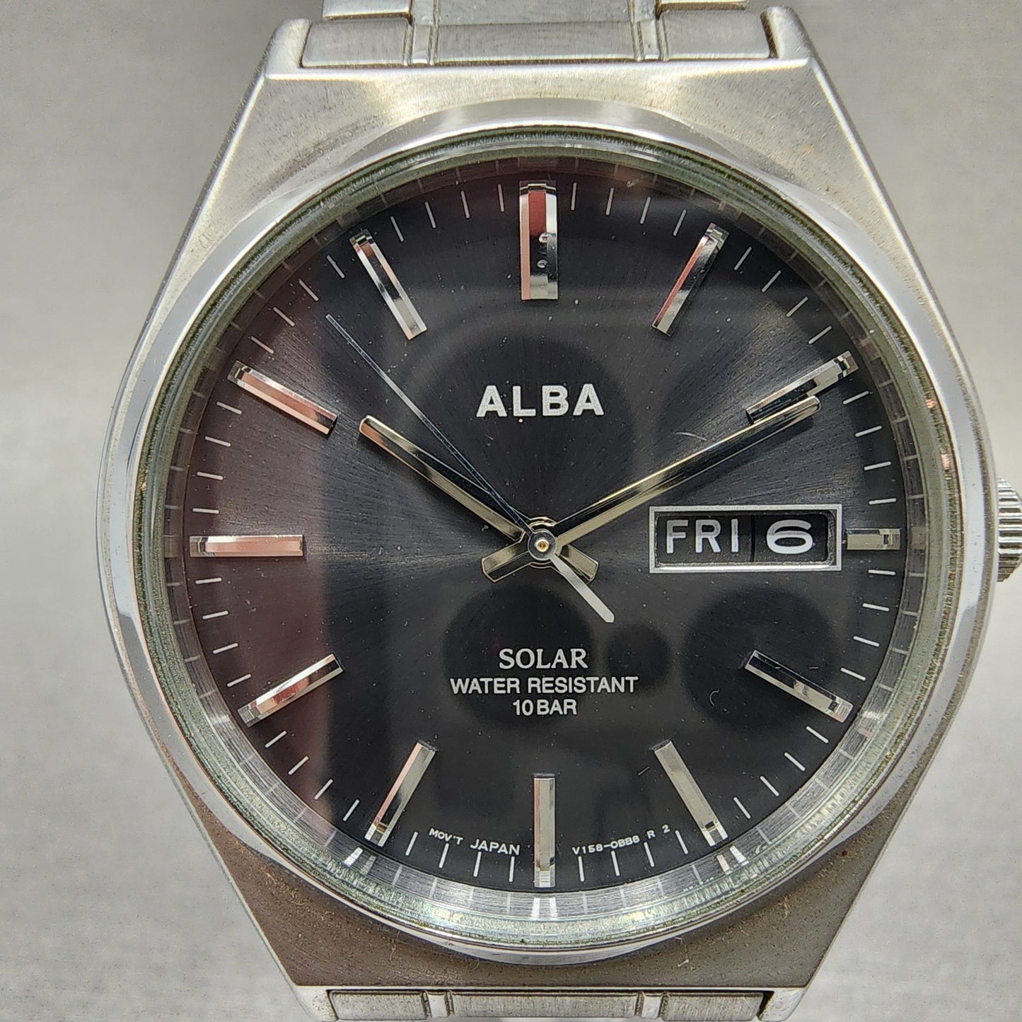 Seiko ALBA Solar Watch Men 36mm Black Dial Silver Tone Daydate Round V158 Runs1