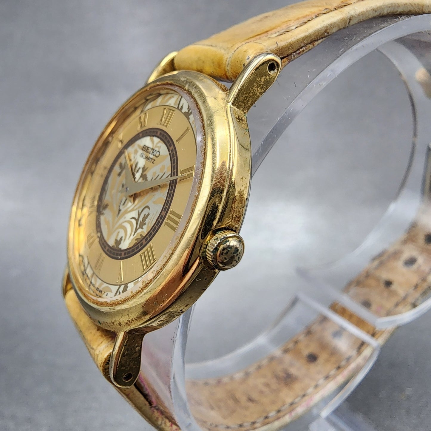Seiko Watch Women 26mm Gold Floral Dial Gold Tone Round 1n000d59 New Battery2