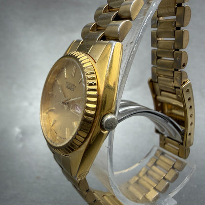 Seiko Watch Women 25mm Gold Dial Gold Tone Daydate Round 7N83-0041 New Battery 92