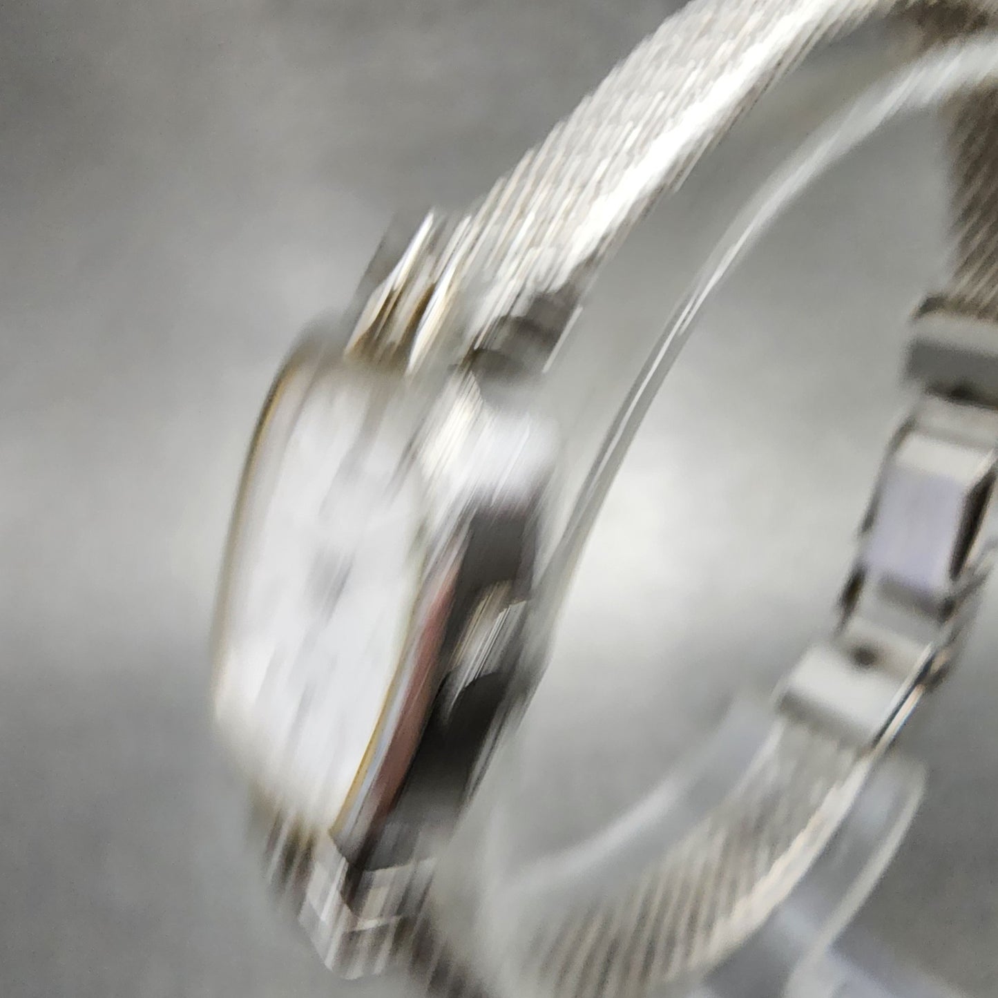 Orient Watch Women 18mm White Dial Silver Tone Rectangle A053Z540 New Battery2
