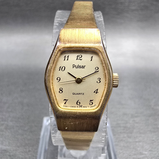 Seiko Pulsar Watch Women 16mm Champagne Dial Gold Tone Oval V233-5320 New Batt0