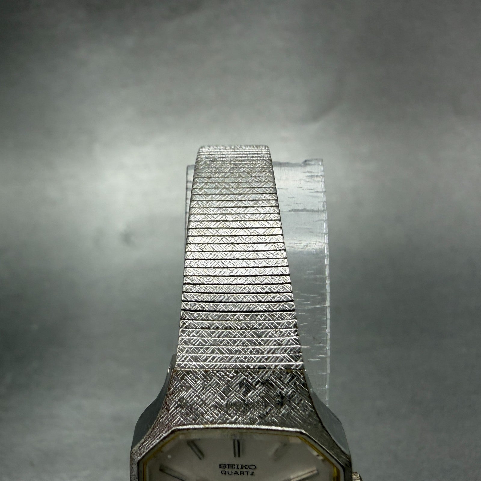 Seiko Watch Women 21mm Silver Dial Silver Tone Octagon 2621-5100 New Battery4