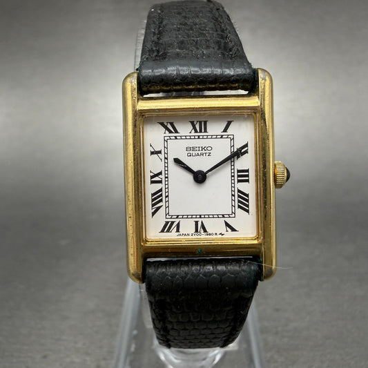 Seiko Tank watch Women 18mm White Dial Gold Tone Rectangle 2Y00-5470 New Battery0
