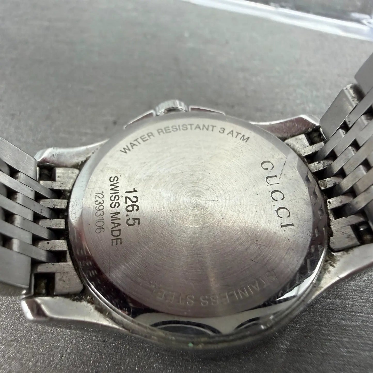 Gucci Watch Women Black Dial Stainless Steel Date Round 126.5 New Battery9