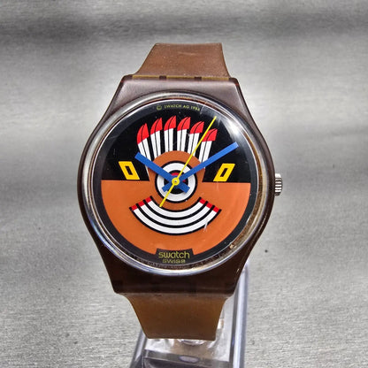 Swatch RUFFLED FEATHERS Watch Men Brown Dial Brown Round GF100 New battery VTG0