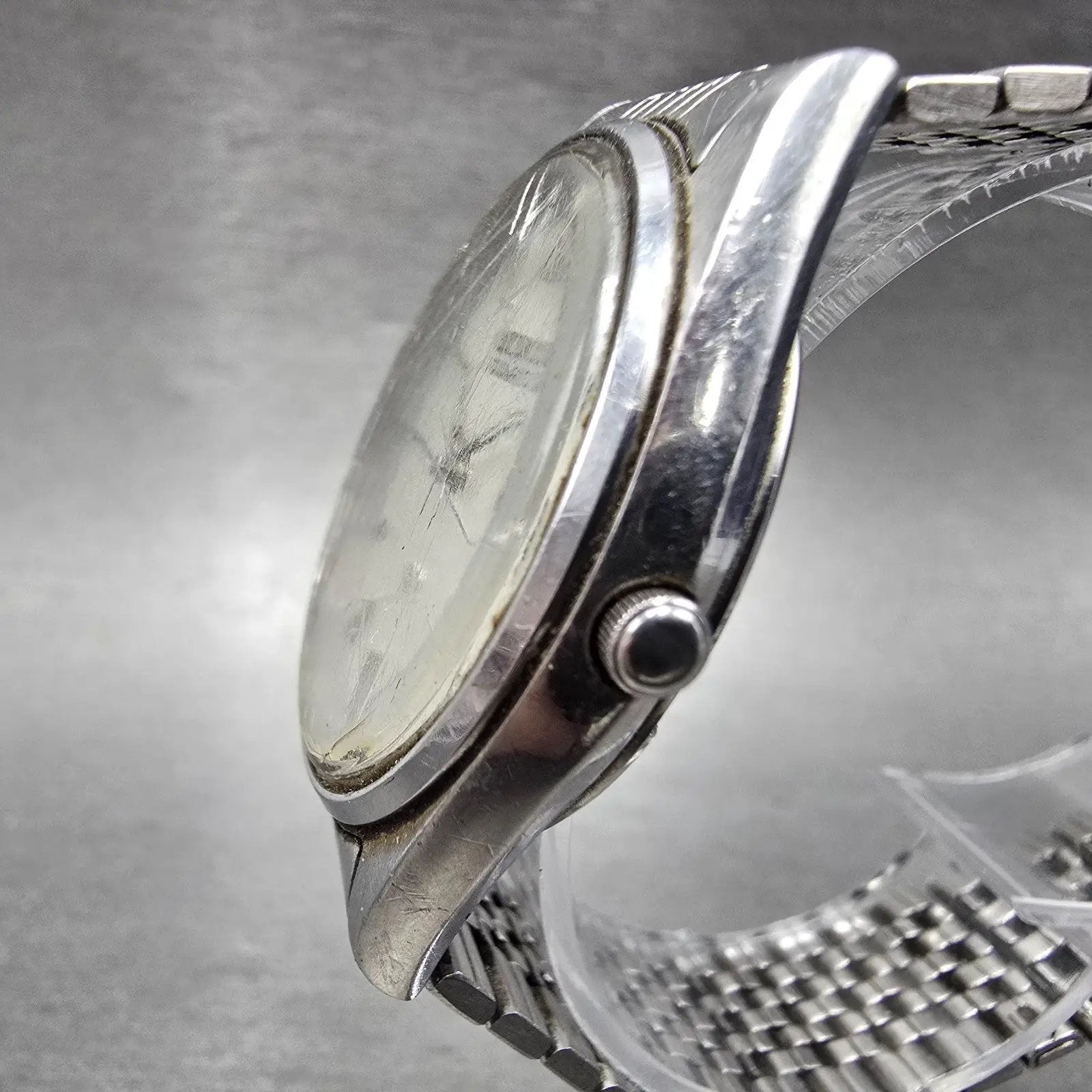 Seiko SQ Watch men 35mm Silver Dial Silver Tone Date READ!!!! 8222-8029 New Batt2