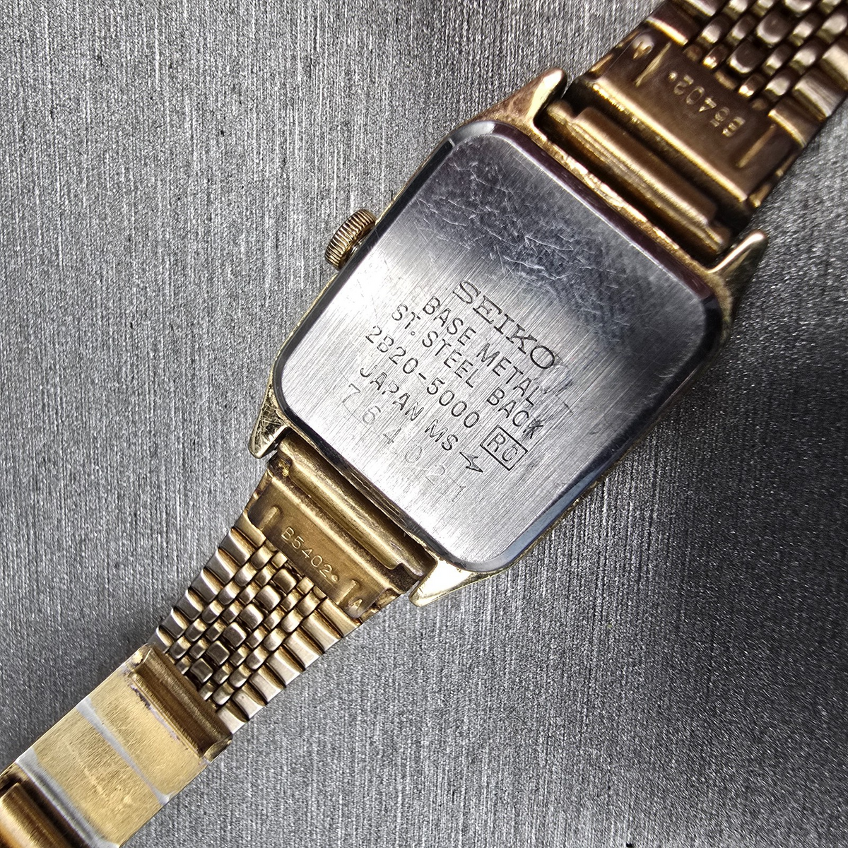 Seiko Watch Women 17mm Black Dial Gold Tone Rectangle 2B20-5000 New Battery JP2310