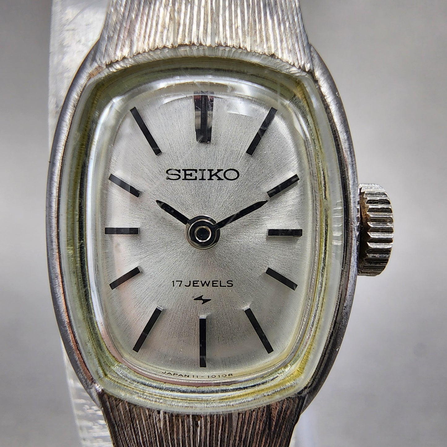 Seiko Special Watch Women 16mm Silver Dial White Gold Plated Manual 113360 Runs1