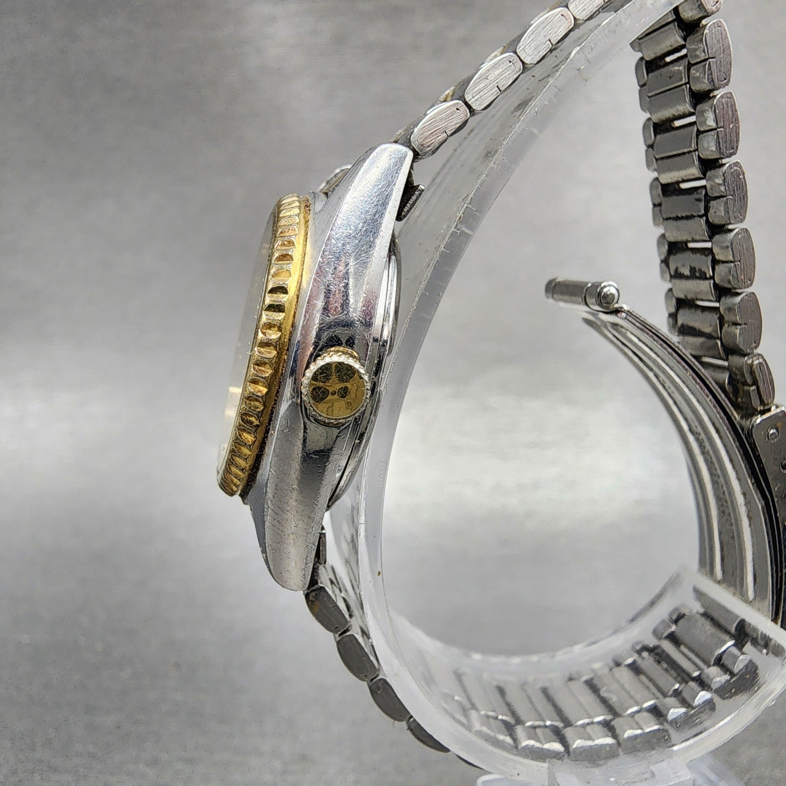 Seiko SQ Watch Women 24mm Champagne Dial Two Tone Daydate 85230050 New Battery2