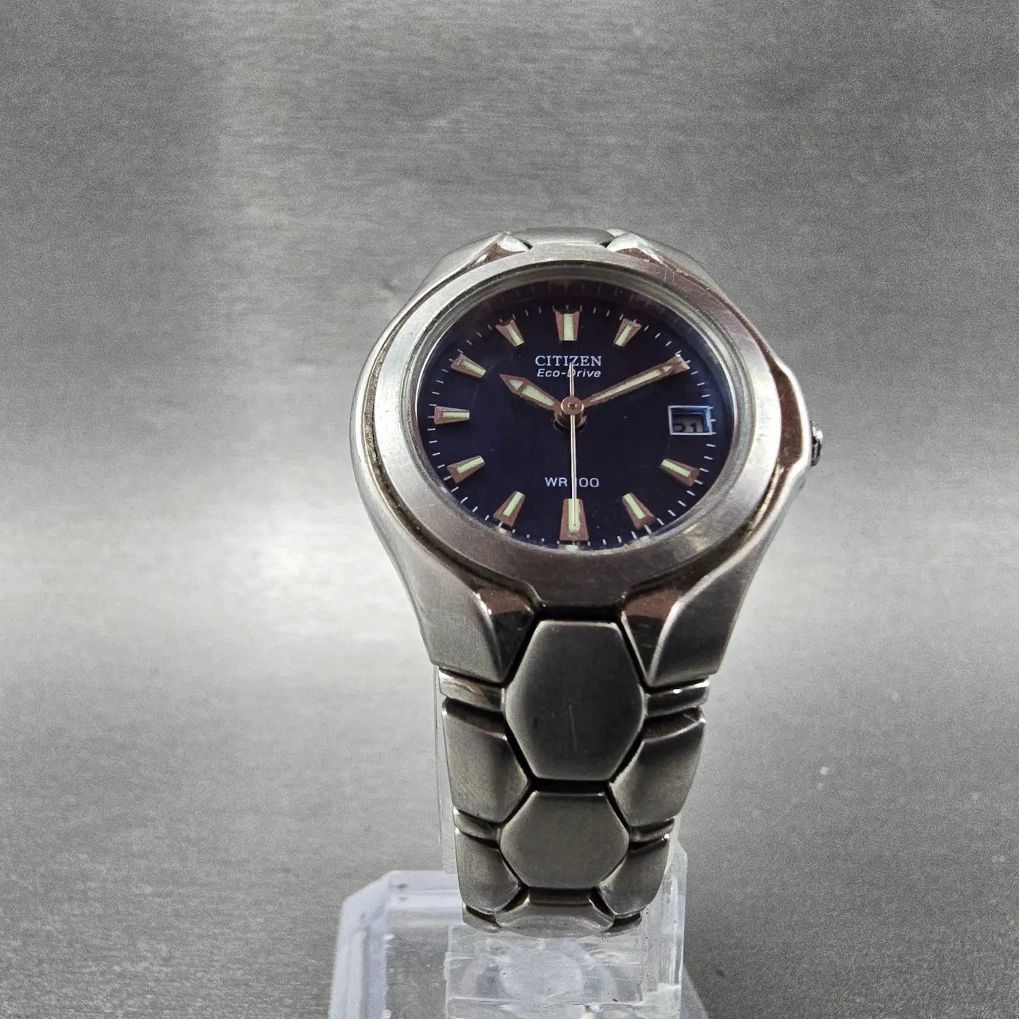 Citizen Eco-Drive Watch Women 27mm Blue Dial Silver Tone Date E010-K16393 Runs H5