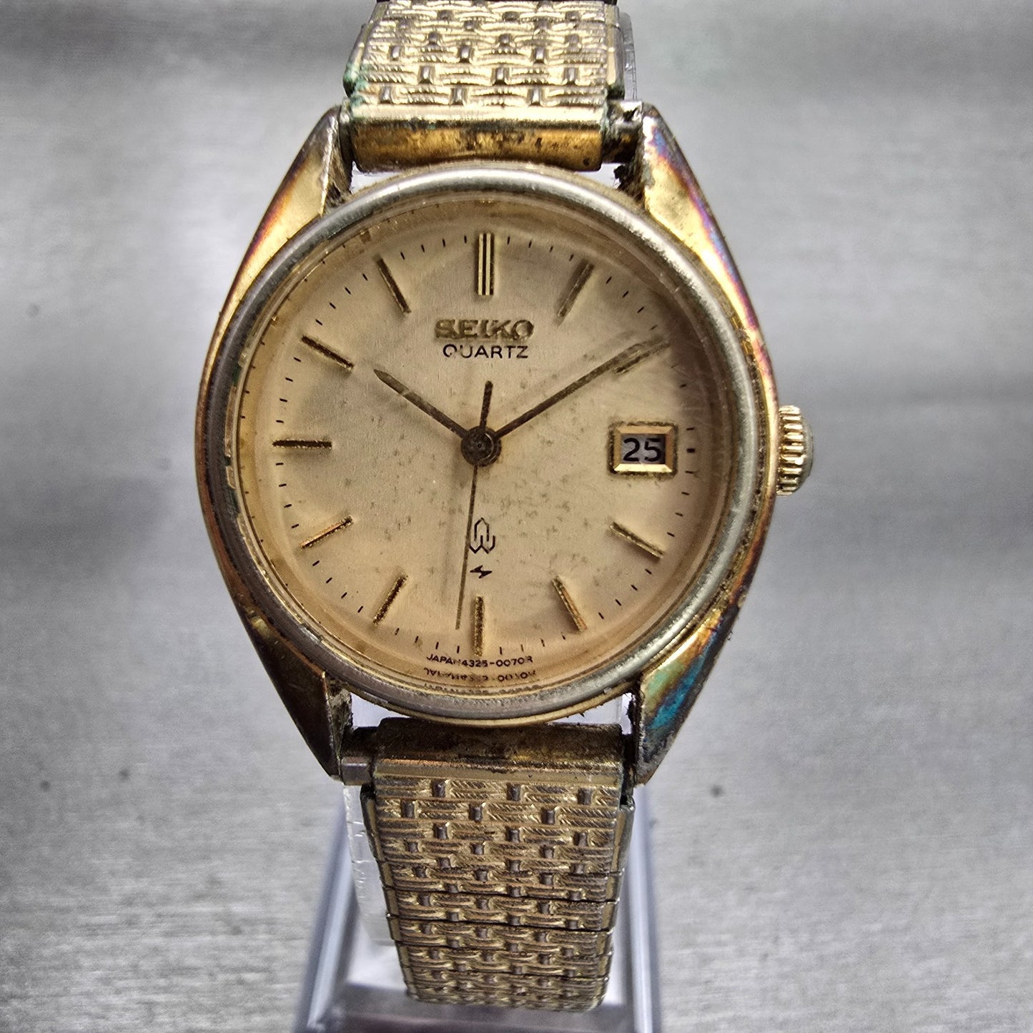 Seiko Watch Women 25mm Champagne Dial Gold Tone Round 4325-0020 New Battery VTG0