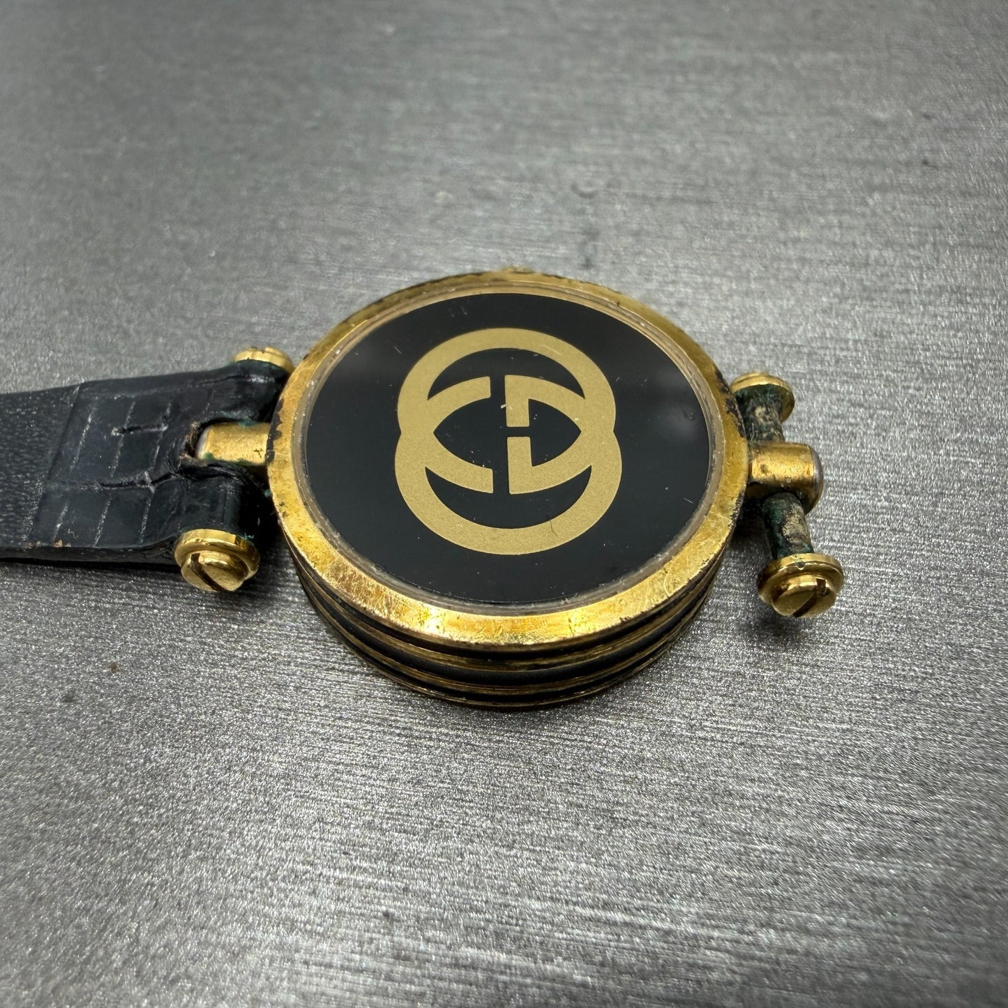 Gucci 2000L Watch Women 22mm Black Dial Gold Plated Round New Battery VTG LKASDT14
