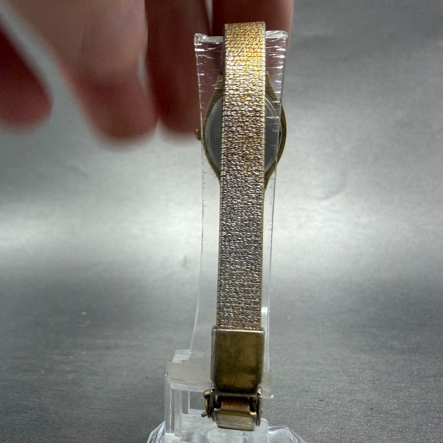 Bulova Watch Women 17mm Champagne Dial Gold Tone 83387 New Battery Diamond7