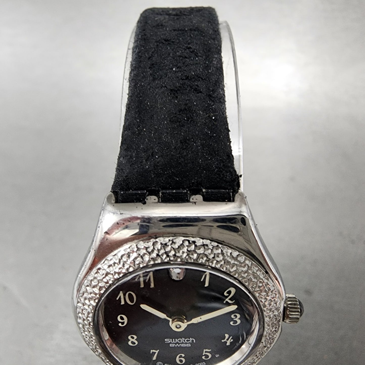 Swatch Irony Uccello Watch Women 25mm Black Dial Steel Round YSS152 New Battery