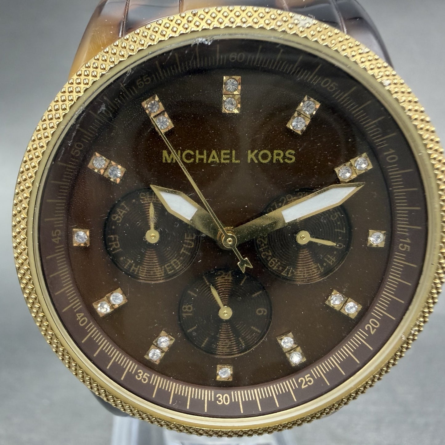 Michael Kors Watch Women 37mm Brown Dial Gold Tone Tortas Daydate New BatteryABC1
