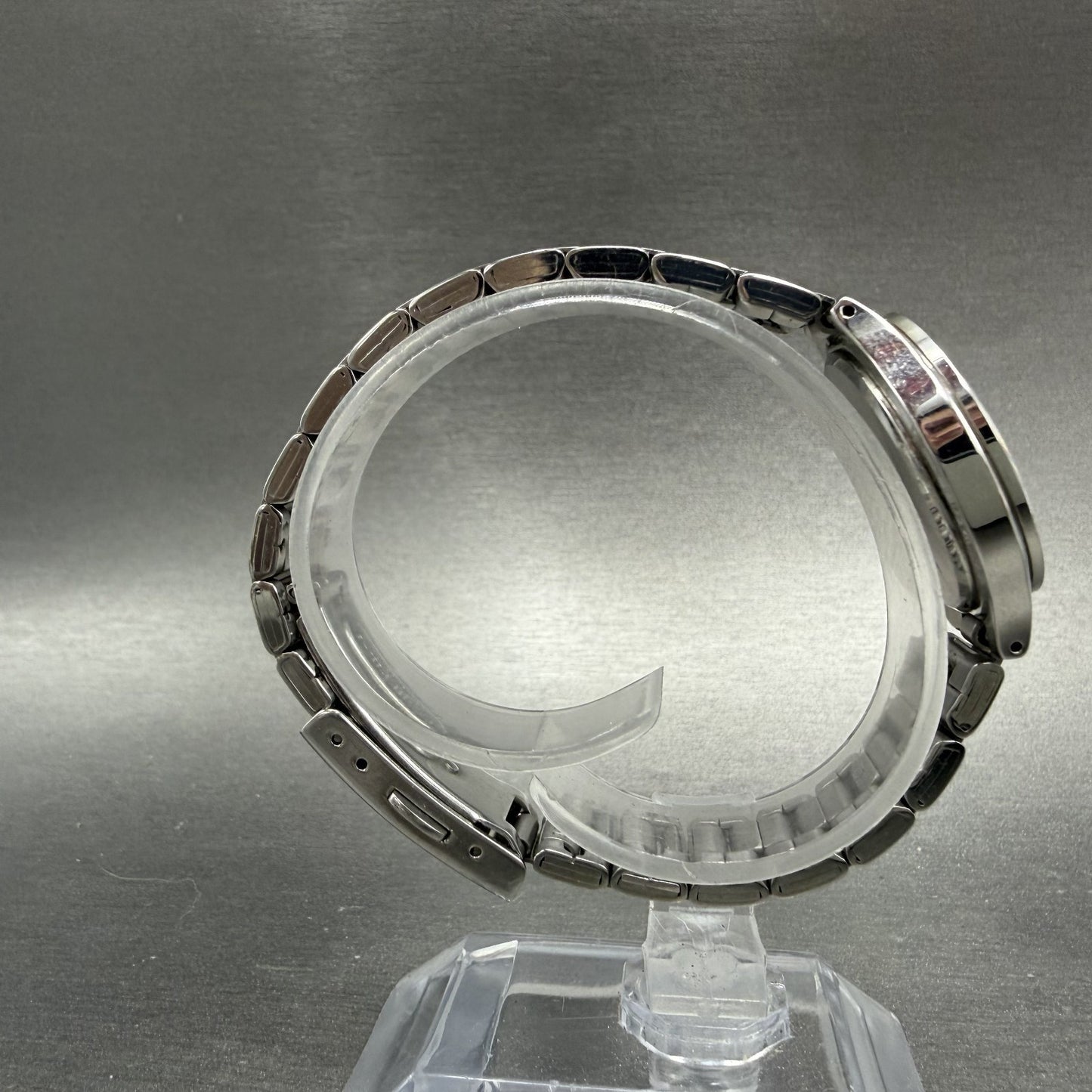 Seiko Watch Women 28mm Silver Dial Silver Tone Round Date 6N22-00D0 New Battery8