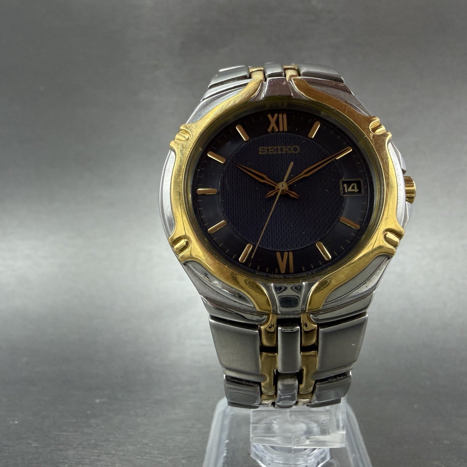 Seiko Watch Men 37mm Blue Dial Two Tone Date Round 7N42-6C10 New Battery A1935