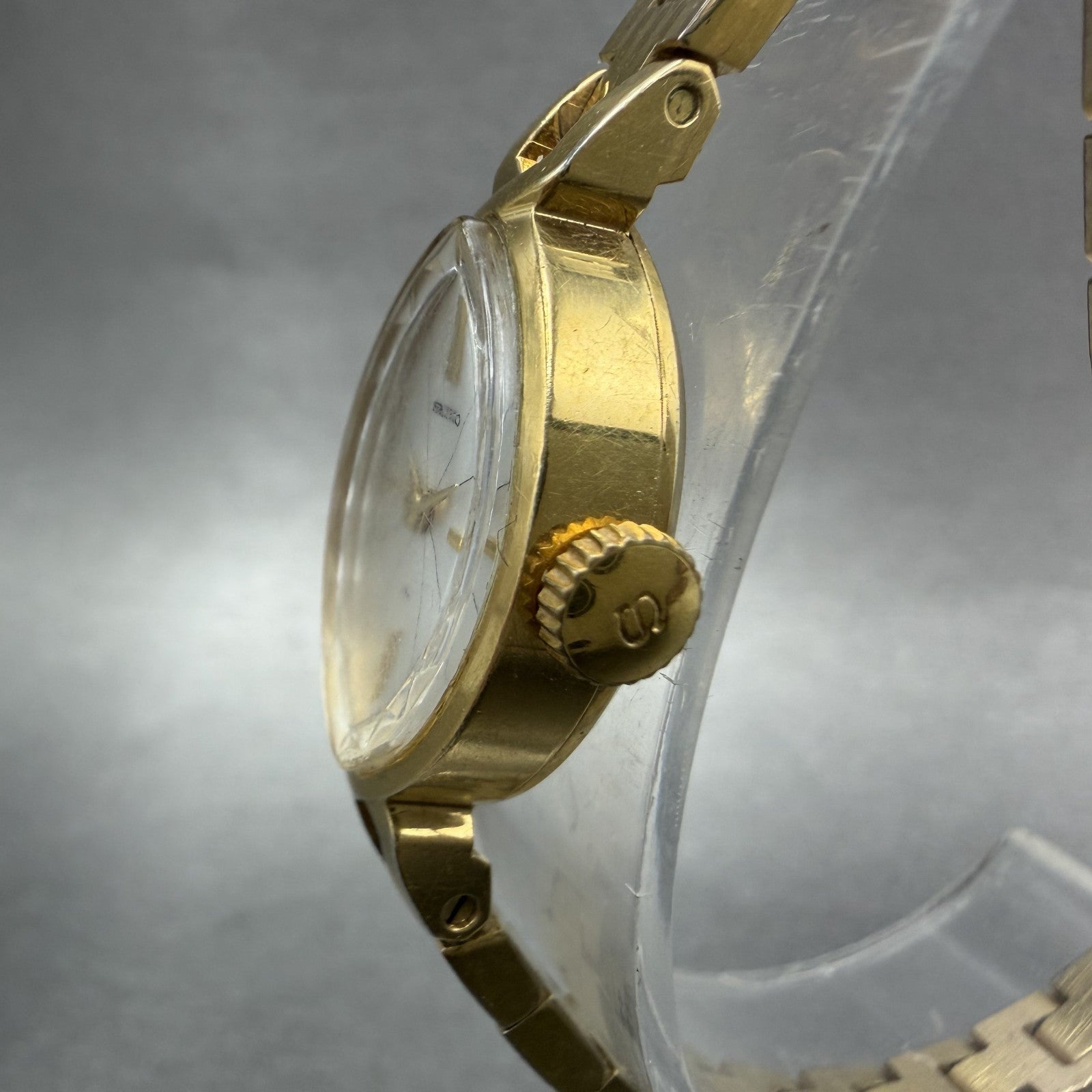 Seiko Solar Watch Women 15mm Silver Dial Gold Tone Manual Wind 107001 Runs VTG2