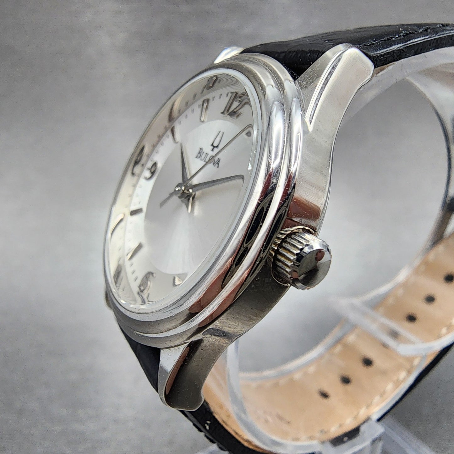 Bulova Watch Women 30mm Silver Dial Silver Tone Round 96T58 New Battery2