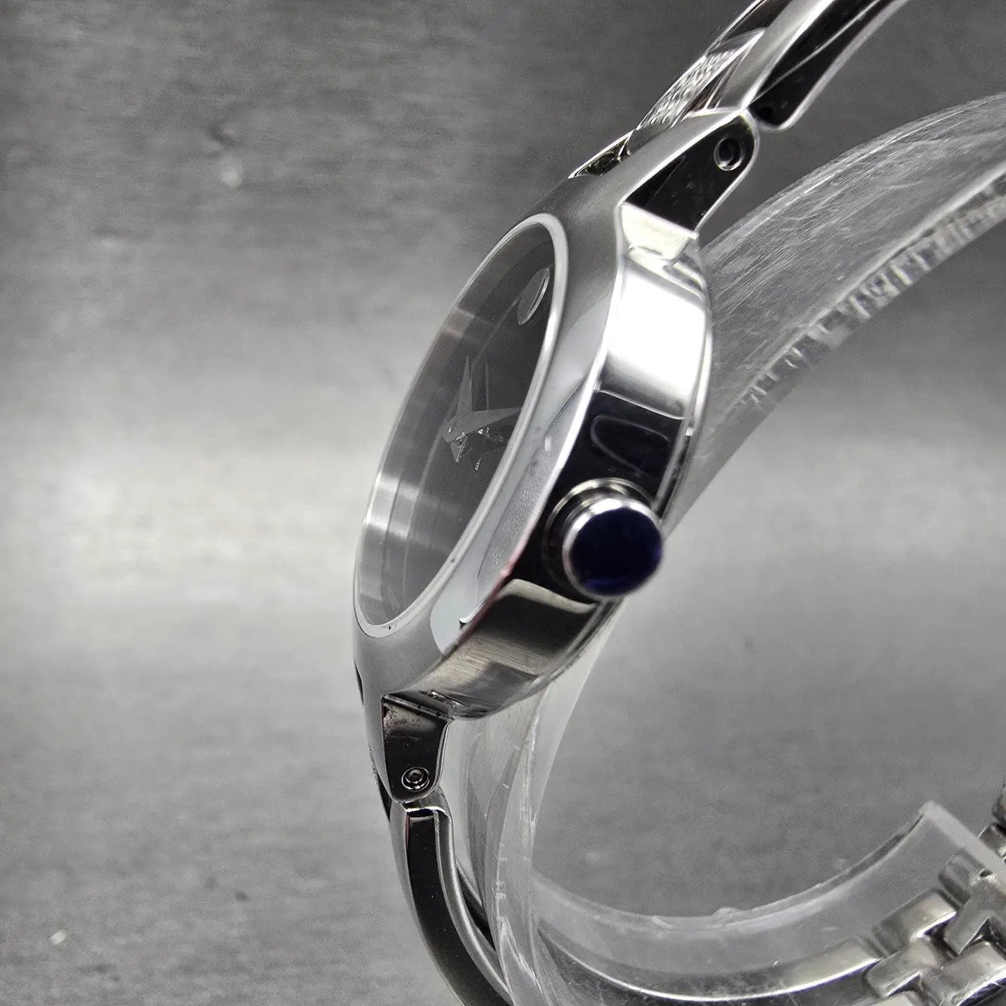 Movado Amorosa Watch Women 24mm Black Dial Silver Tone 52.3.14.1438 new Battery5