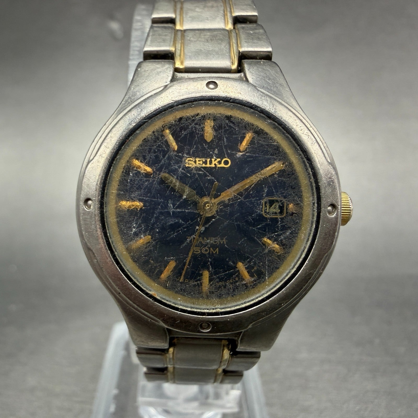 Seiko Watch Women 27mm Blue Dial Titanium Date Round 7N82-0BT0 New Battery0