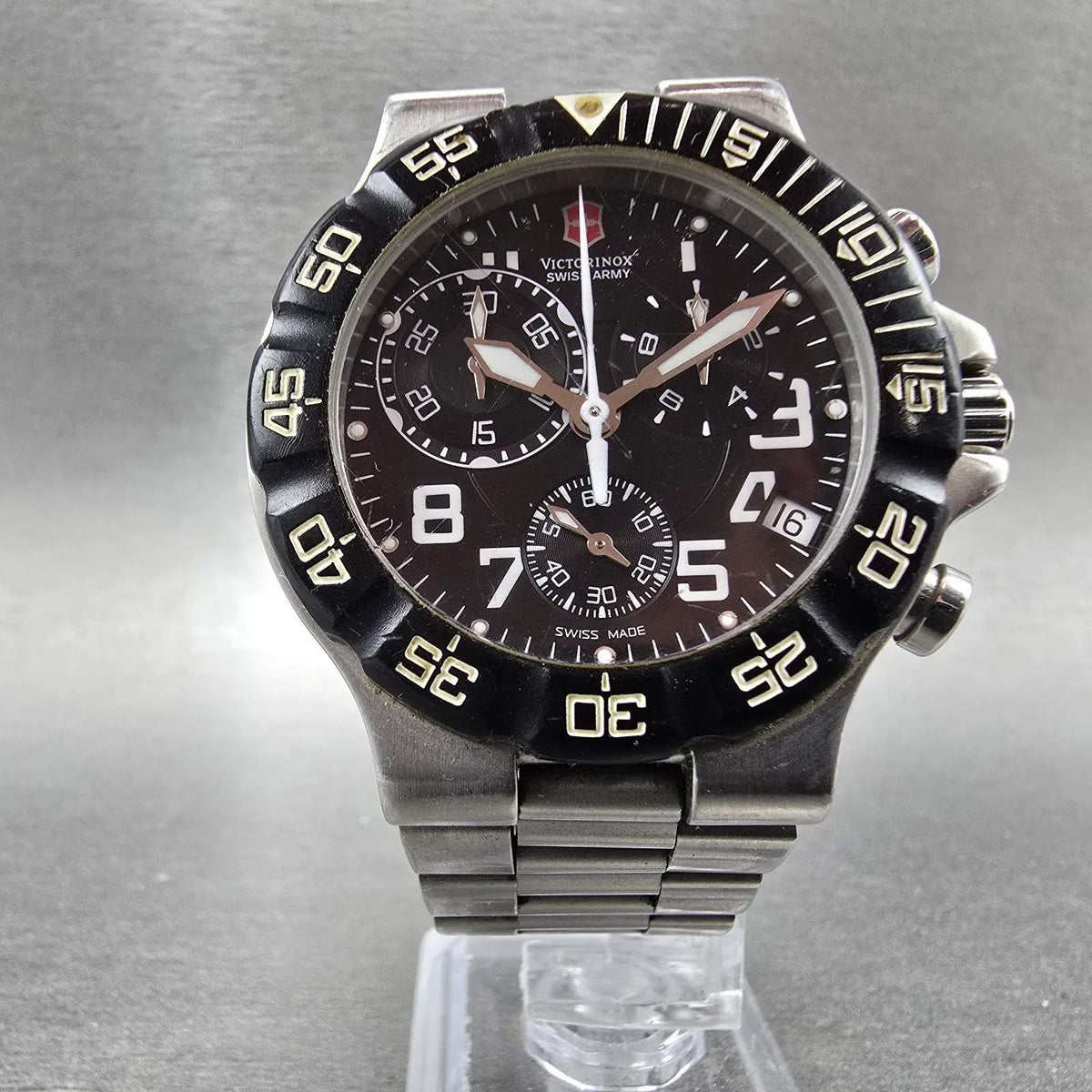 Victorinox Swiss Army Summit XLT Chrono Watch Men 41mm Black Dial steel Date5