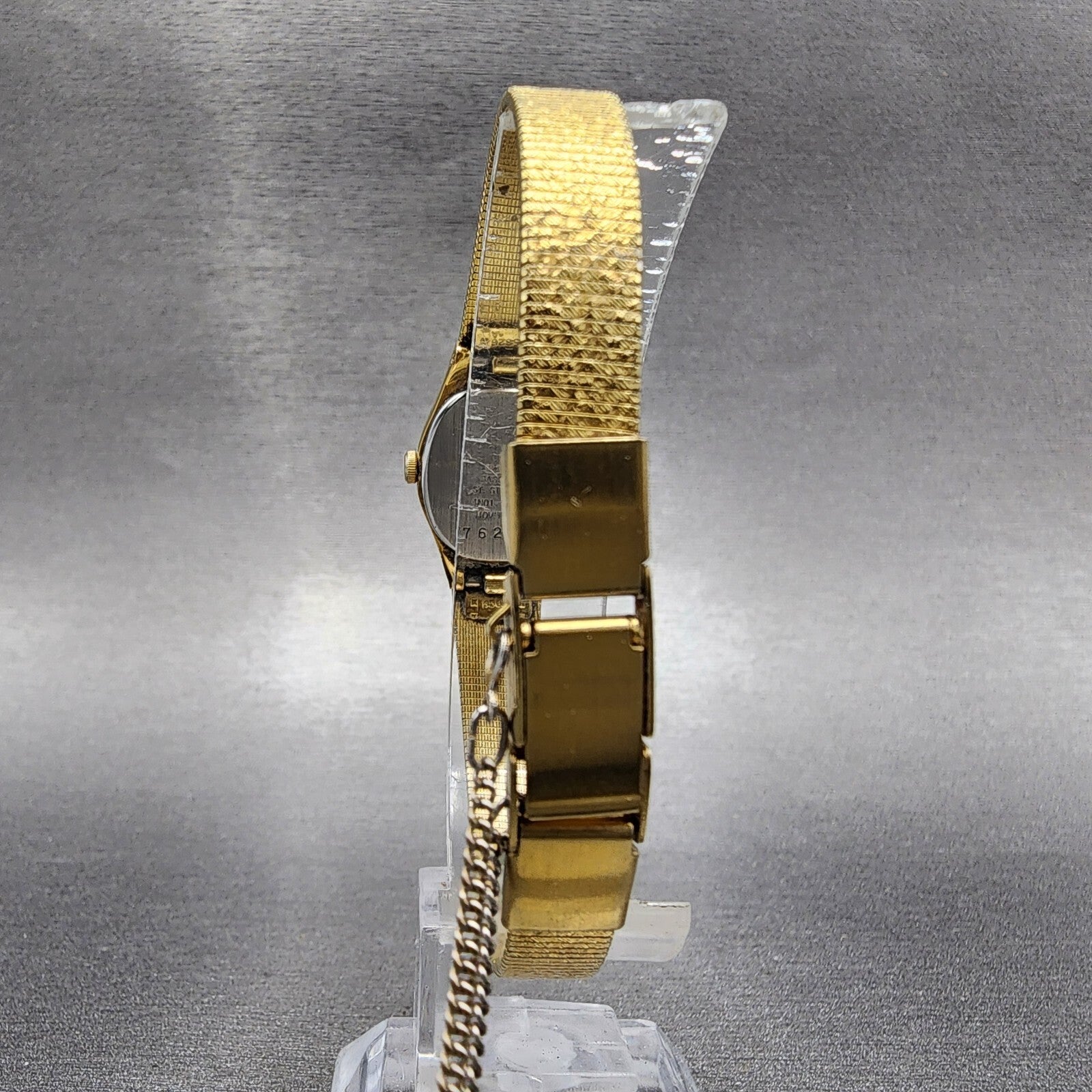 Vintage Seiko Watch Women 17mm Gold Dial Gold Tone Hexagon 4N015021 New Batt A17