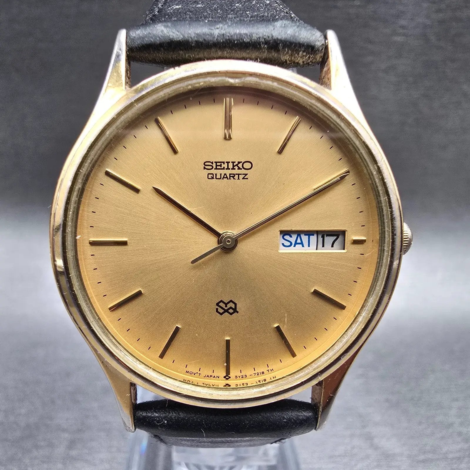 Seiko SQ Watch Men 33mm Gold Dial Gold Tone Daydate Round 5Y23-7079 New Battery1
