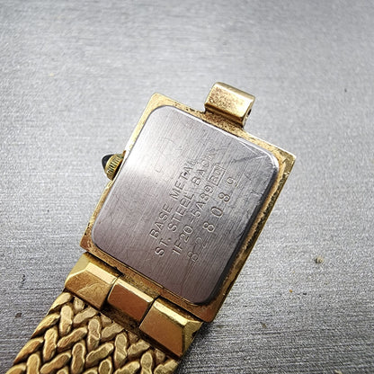 Seiko Tank Watch Women 15mm Gold Dial Gold Tone Rectangle 1F20-5A89 New Batt