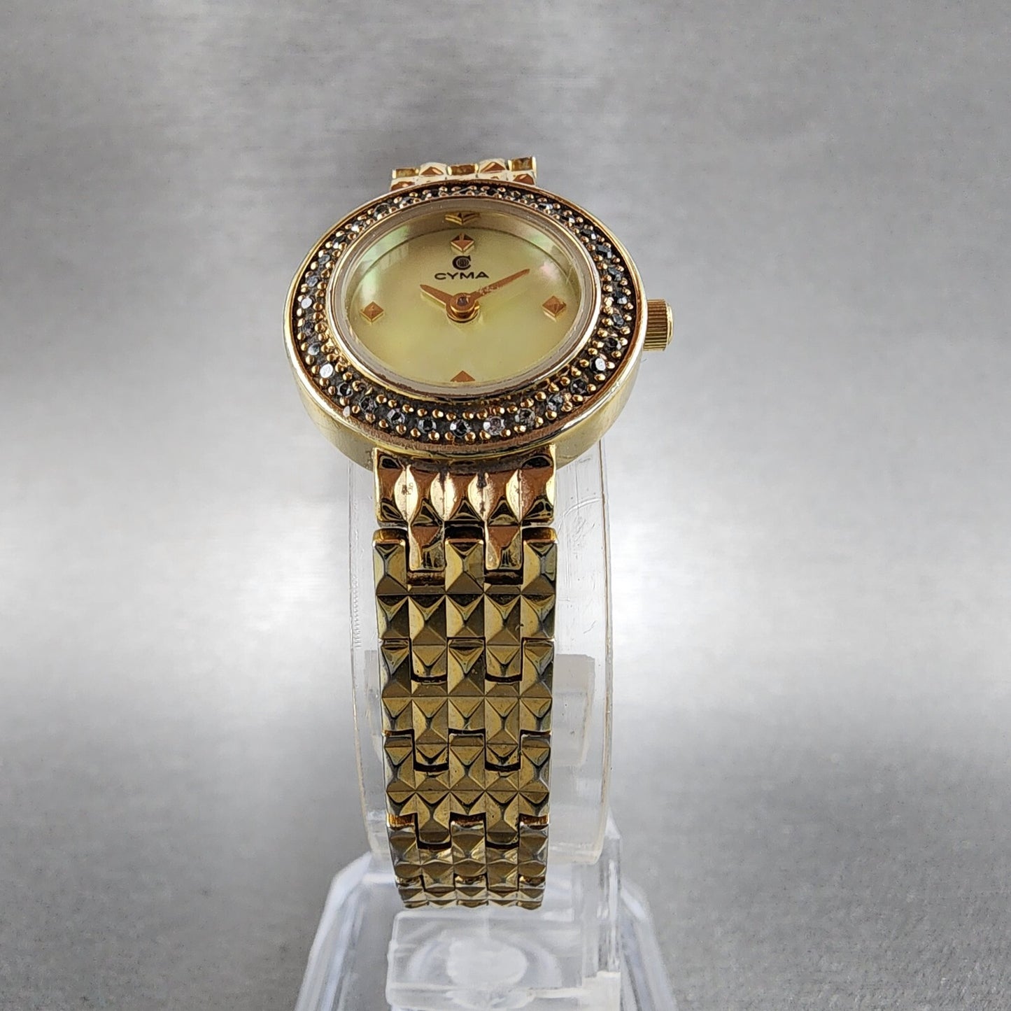 Cyma Watch Women 21mm MOP Dial Gold Tone Crystal bezel Round New Battery5