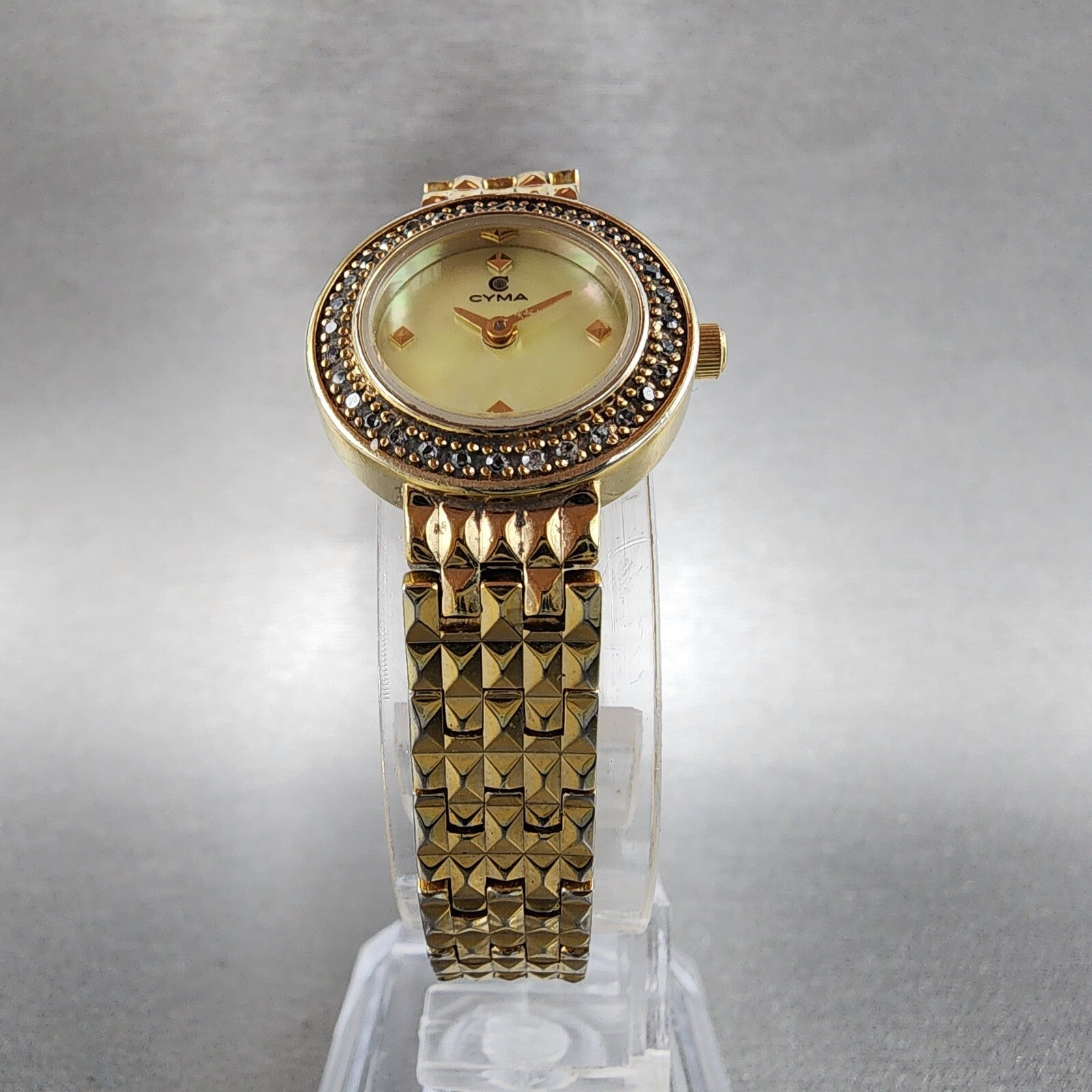 Cyma Watch Women 21mm MOP Dial Gold Tone Crystal bezel Round New Battery5