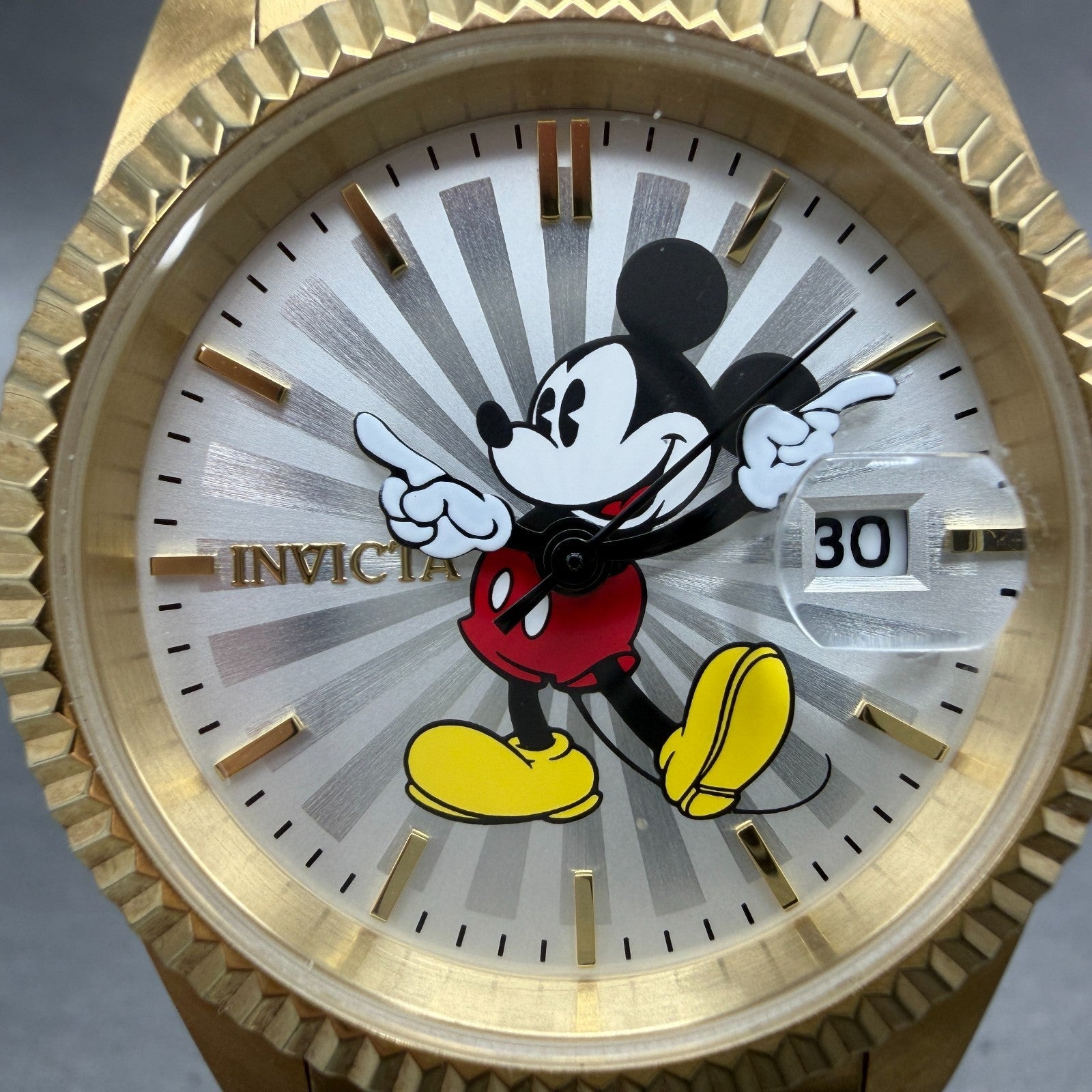 Invicta Mickey Mouse Watch Men 36mm Silver Dial Gold Tone Date 22775 New Battery1