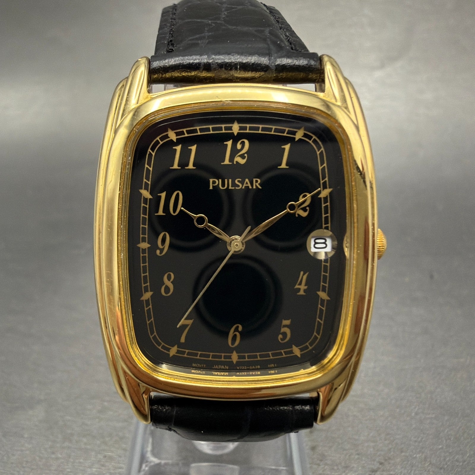 Pulsar Tank Watch Men 31mm Black Dial Gold Tone Date  SAMPLE PARTS0