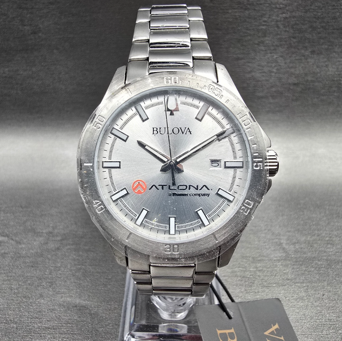 Bulova Watch Men 40mm Silver Dial Silver Tone Date Round 96B376 New Battery0