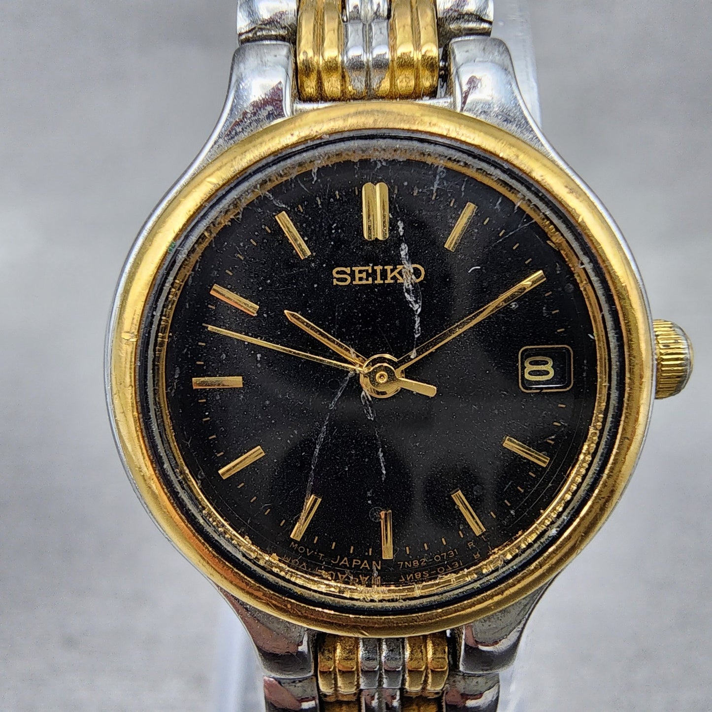 Seiko Watch Women 23mm Black Dial Two Tone Date Round 7N820228 New Battery ABC1