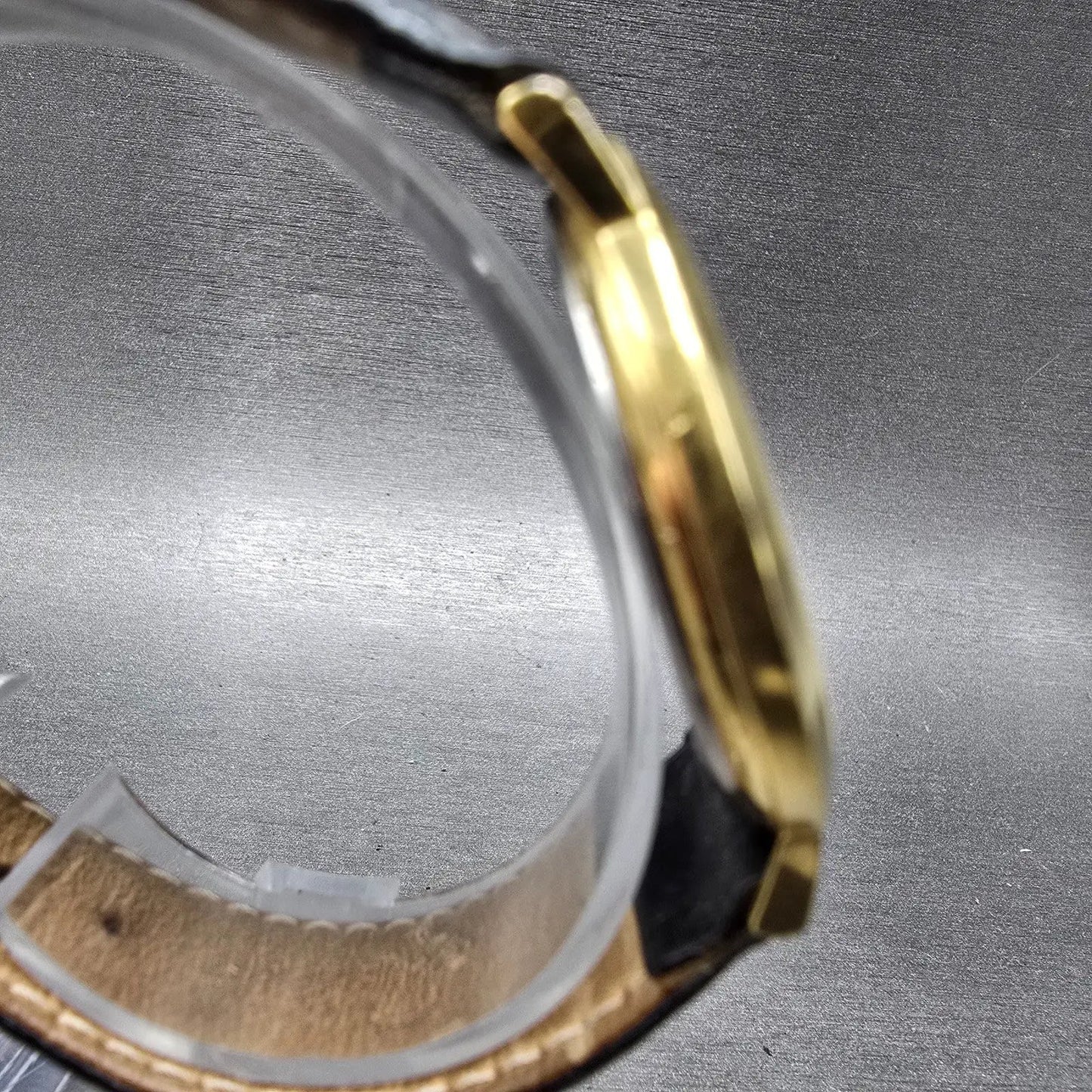 Movado Museum Watch Men 34mm Black Dial Gold Tone Round 87-66-0882 New Battery3