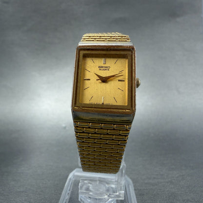 Seiko Tank Watch Women 19mm Champagne Dial Gold Tone 2Y01-5D19 New Battery5