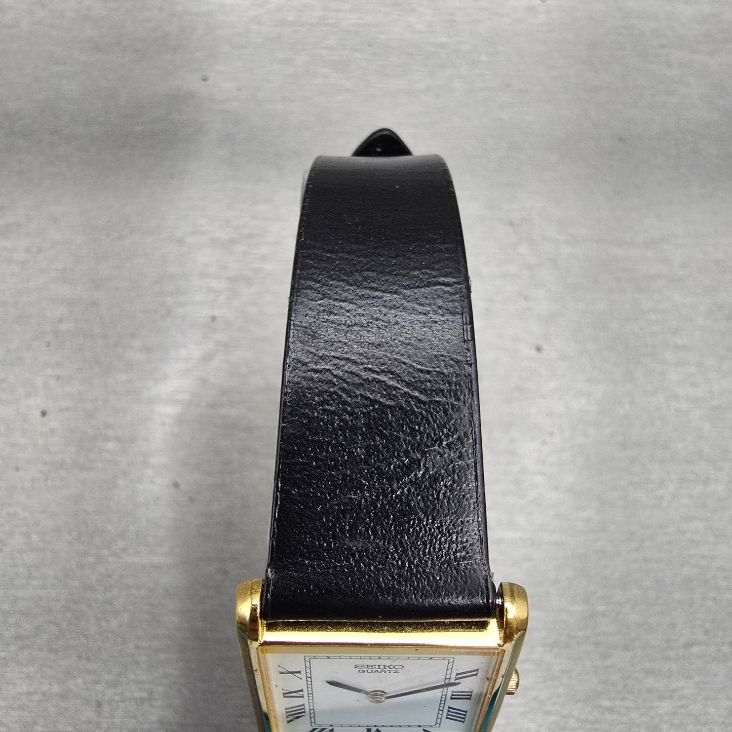 Seiko Tank Watch Men 25mm White Dial Gold Tone Rectangle 5Y30-5060 New Battery4