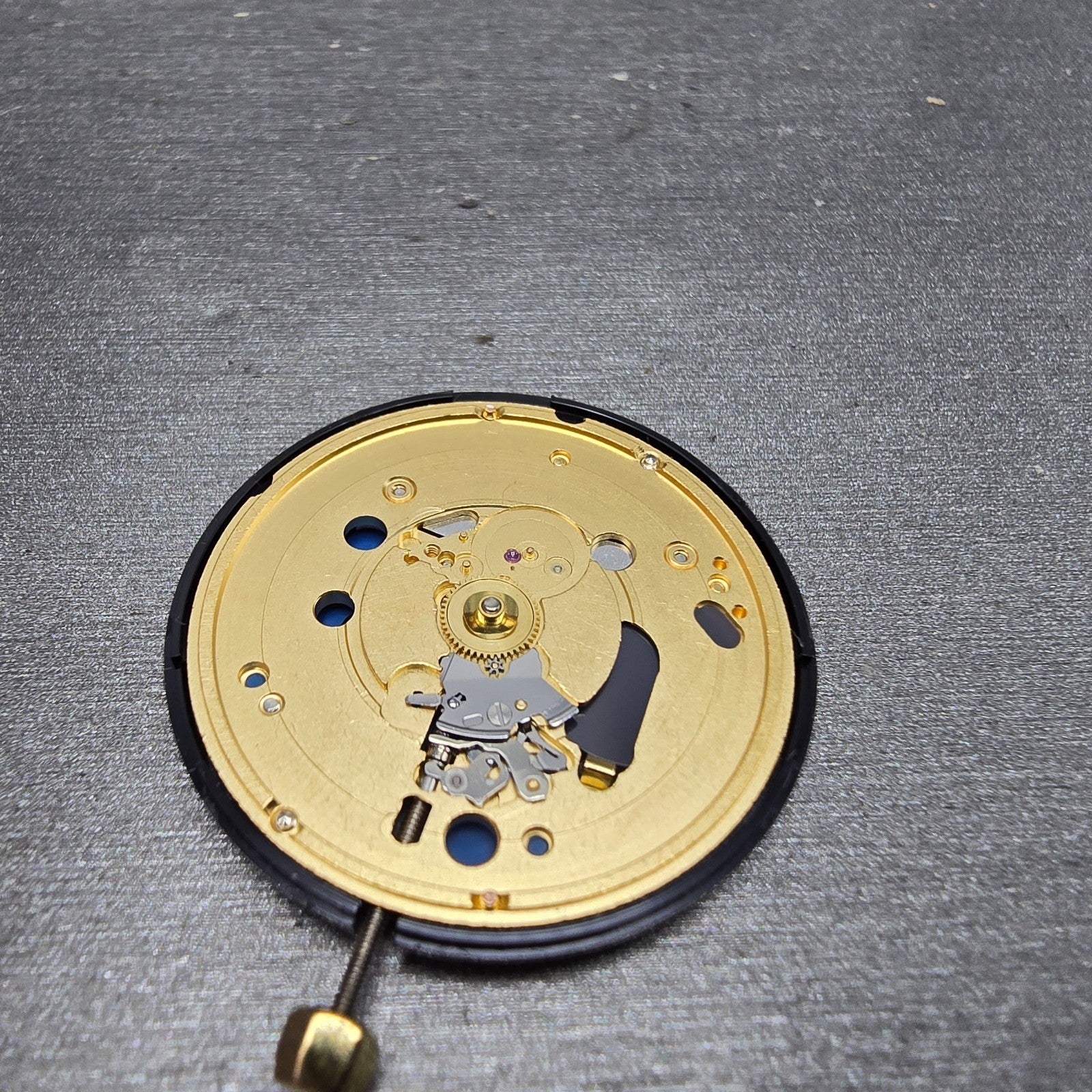 ETA 955.102 Quartz Movement 2 Hand 7 Jewels No Date Movado PARTS5