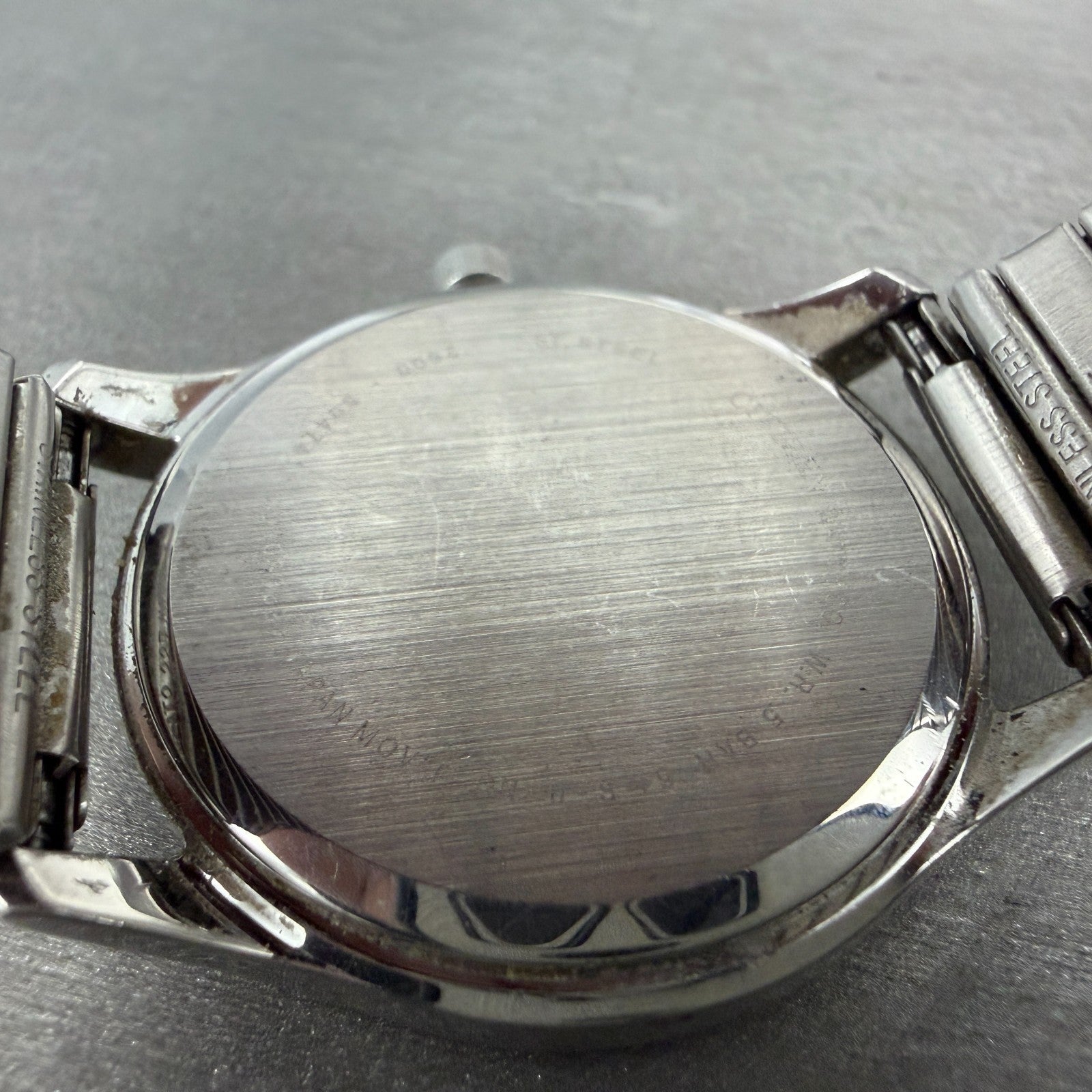 Citizen Watch Men 37mm Silver Dial Silver Tone Daydate Round 2500-S047412 NewBat9