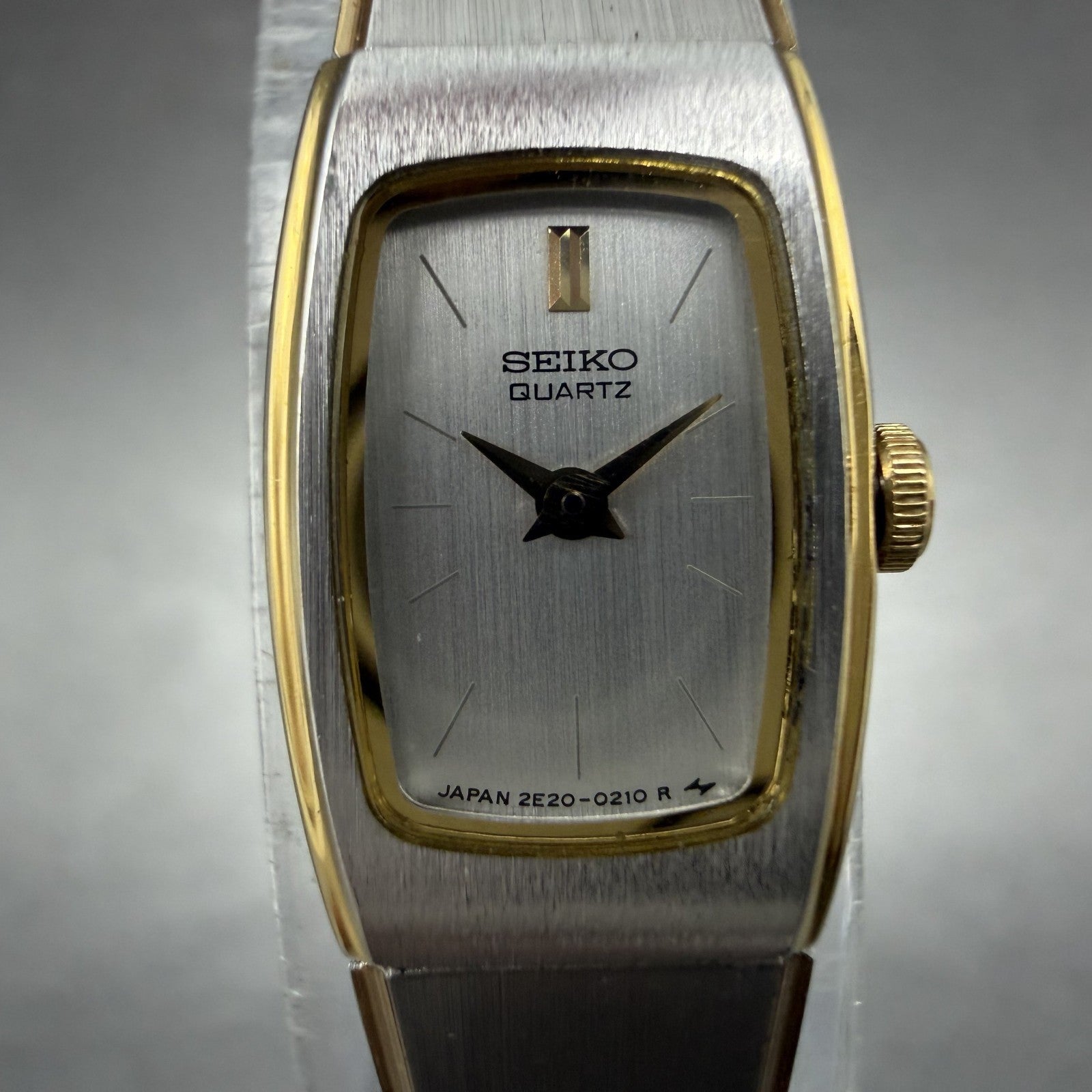 Seiko Tank Watch Women 13mm Silver Dial two Tone Rectangle 2e20-5139 New Battery1