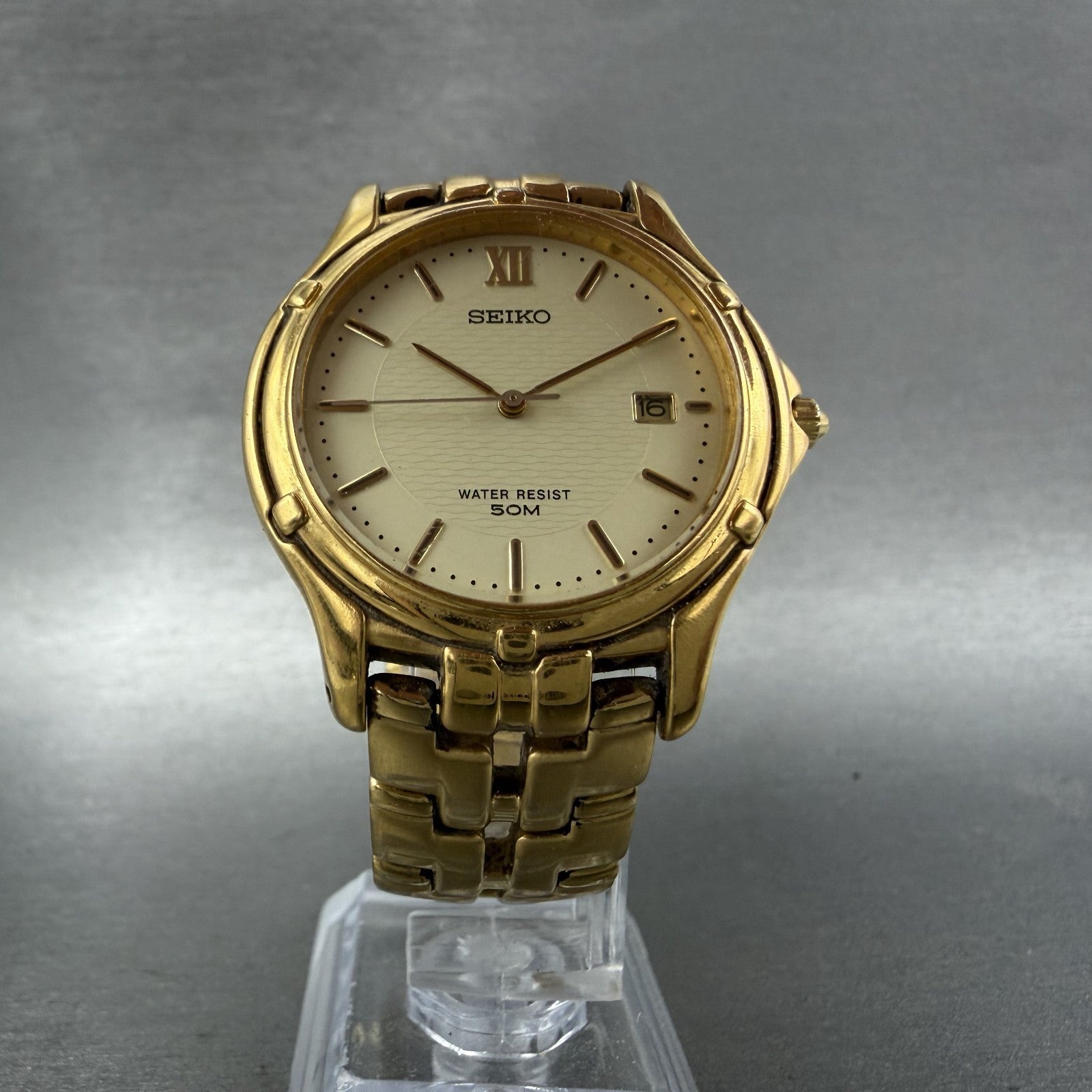 Seiko Watch Men 36mm Champagne Dial Gold Tone Date Round 7N32-0049 New Battery V5