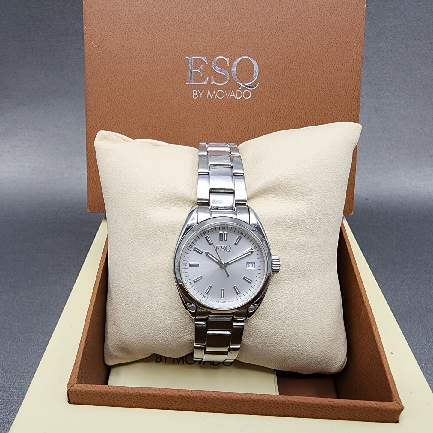 ESQ Watch Women 27mm Silver Dial Stainless Steel Date Round New Batt0