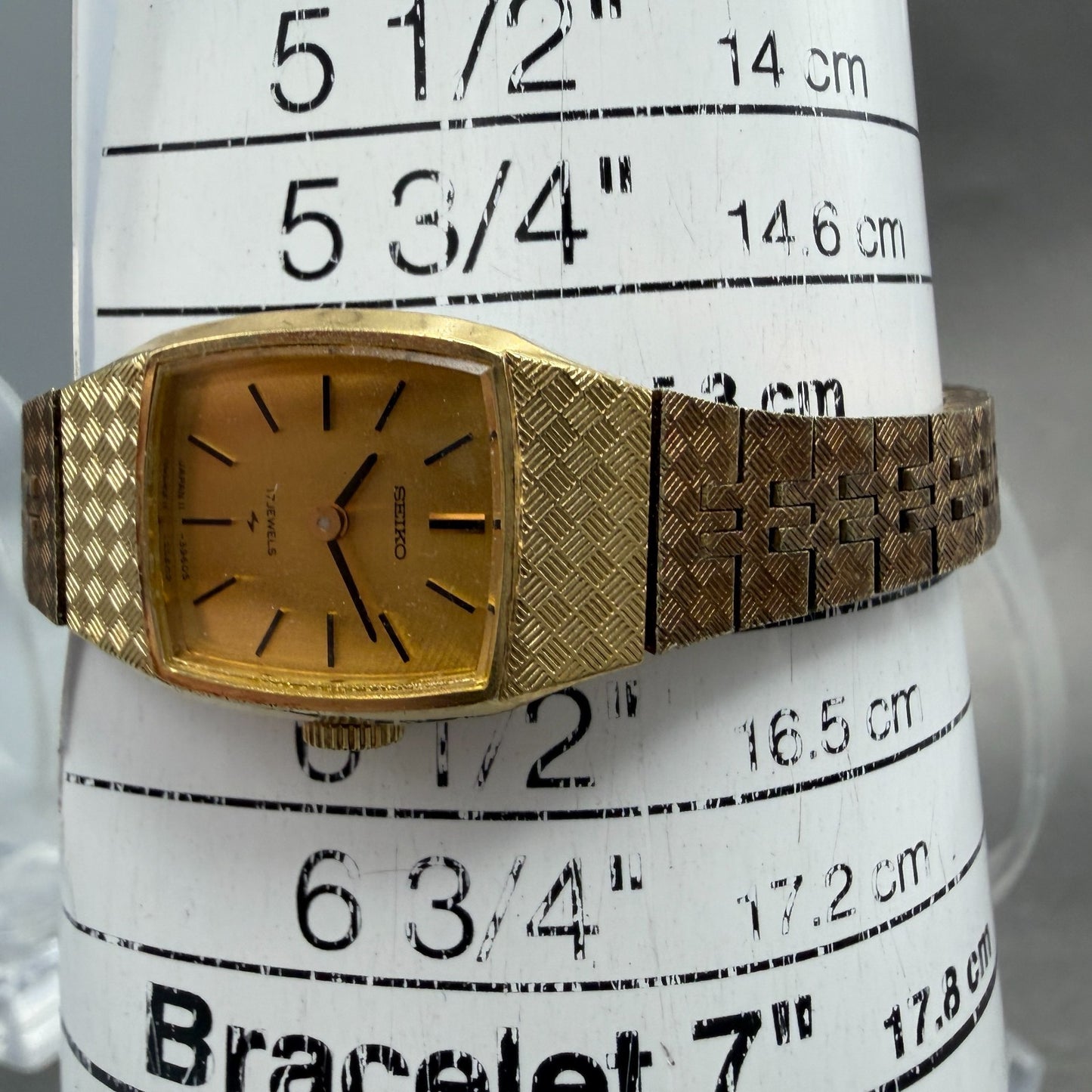 Seiko Tank Watch Women 17mm Champagne Dial Gold Tone Manual 11-4210 Runs Vintage10