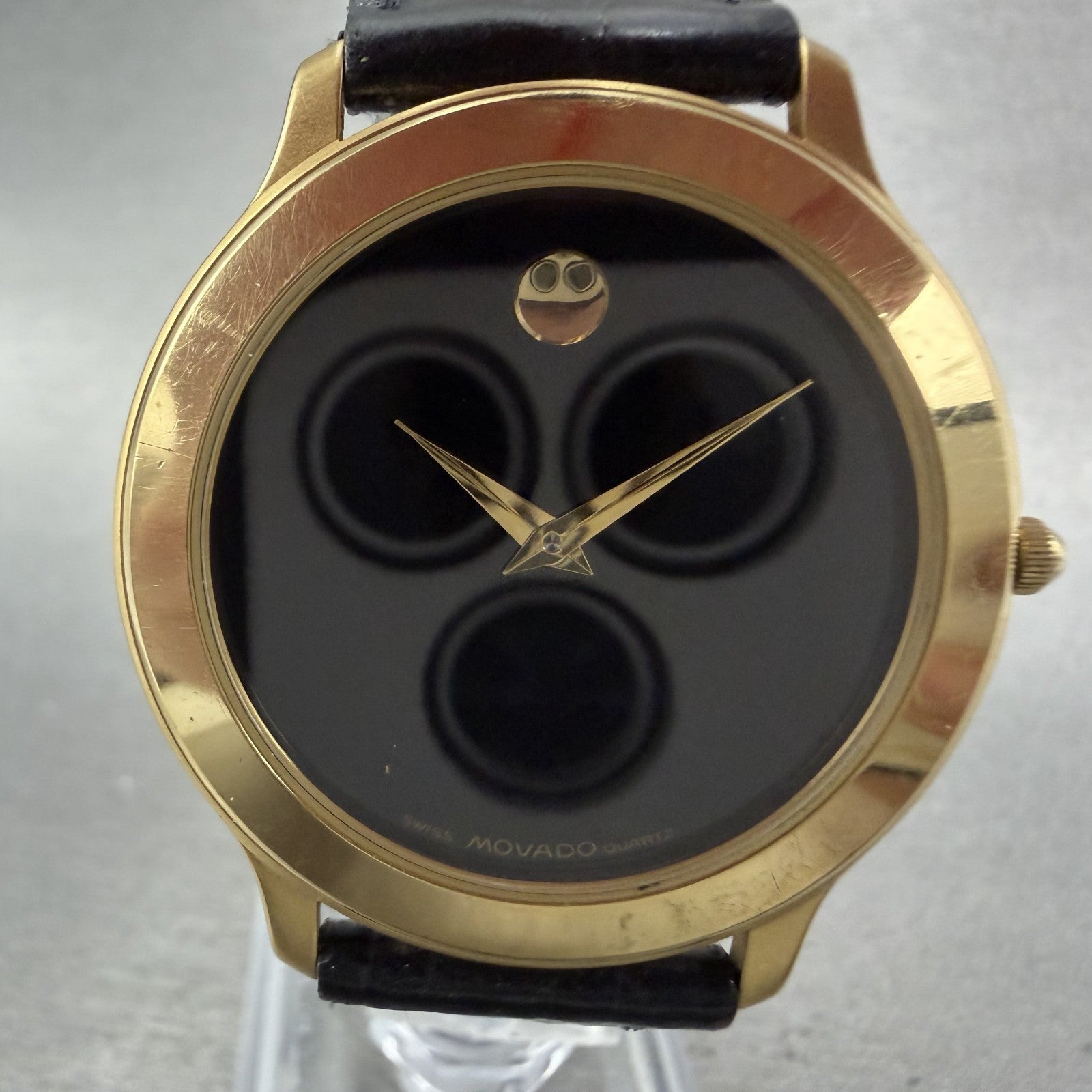 Movado Museum Watch Men 35mm Black Dial Gold Tone Round 87E40844 New Battery A1