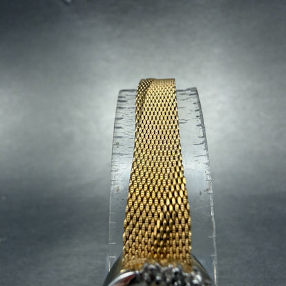 Gruen Watch Women 16mm White Dial Gold Tone Oval Diamond Bezel New Battery ABC4