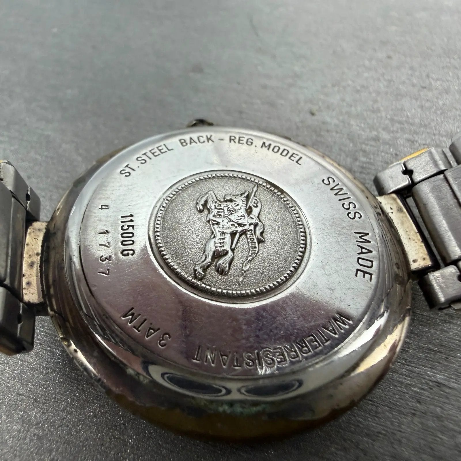 48043091