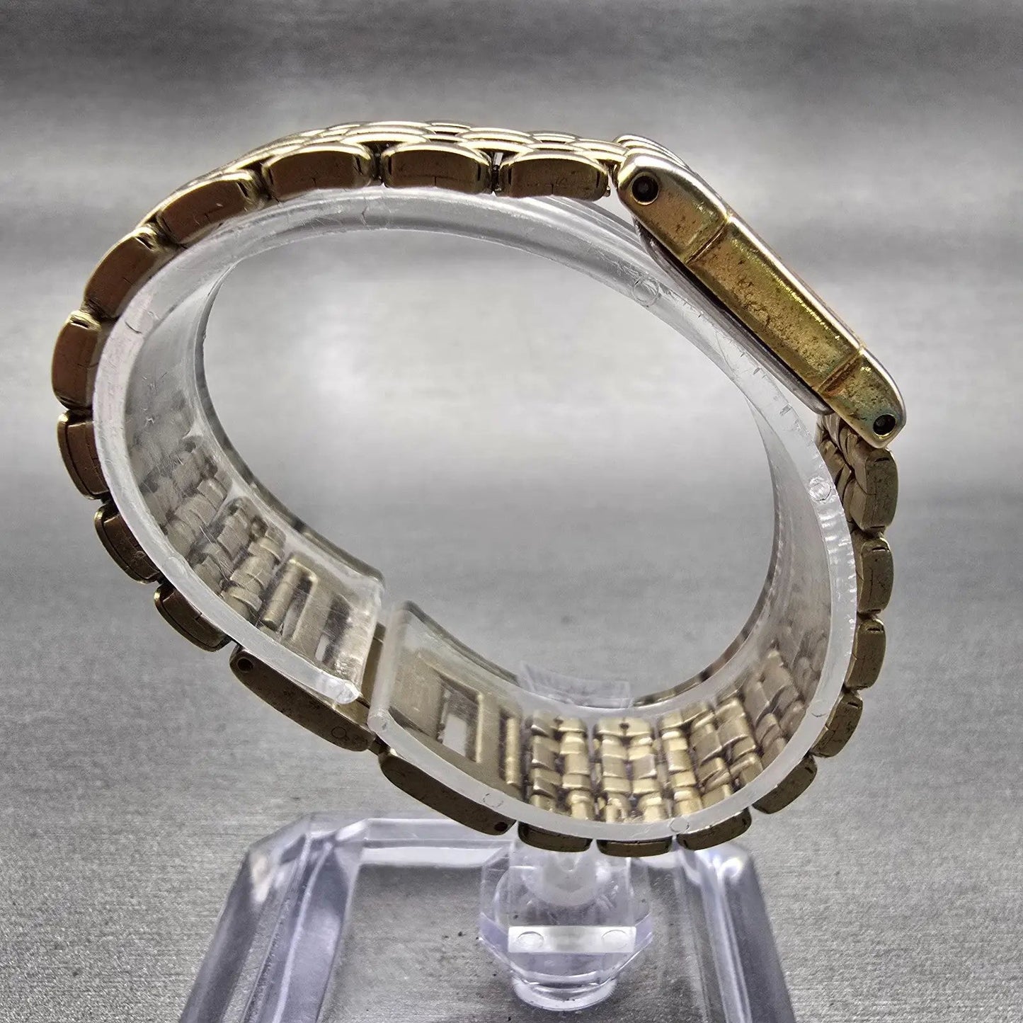 Citizen Watch Women 14mm Gold Dial Gold Tone Rectangle 5421-K10821 New Battery G8