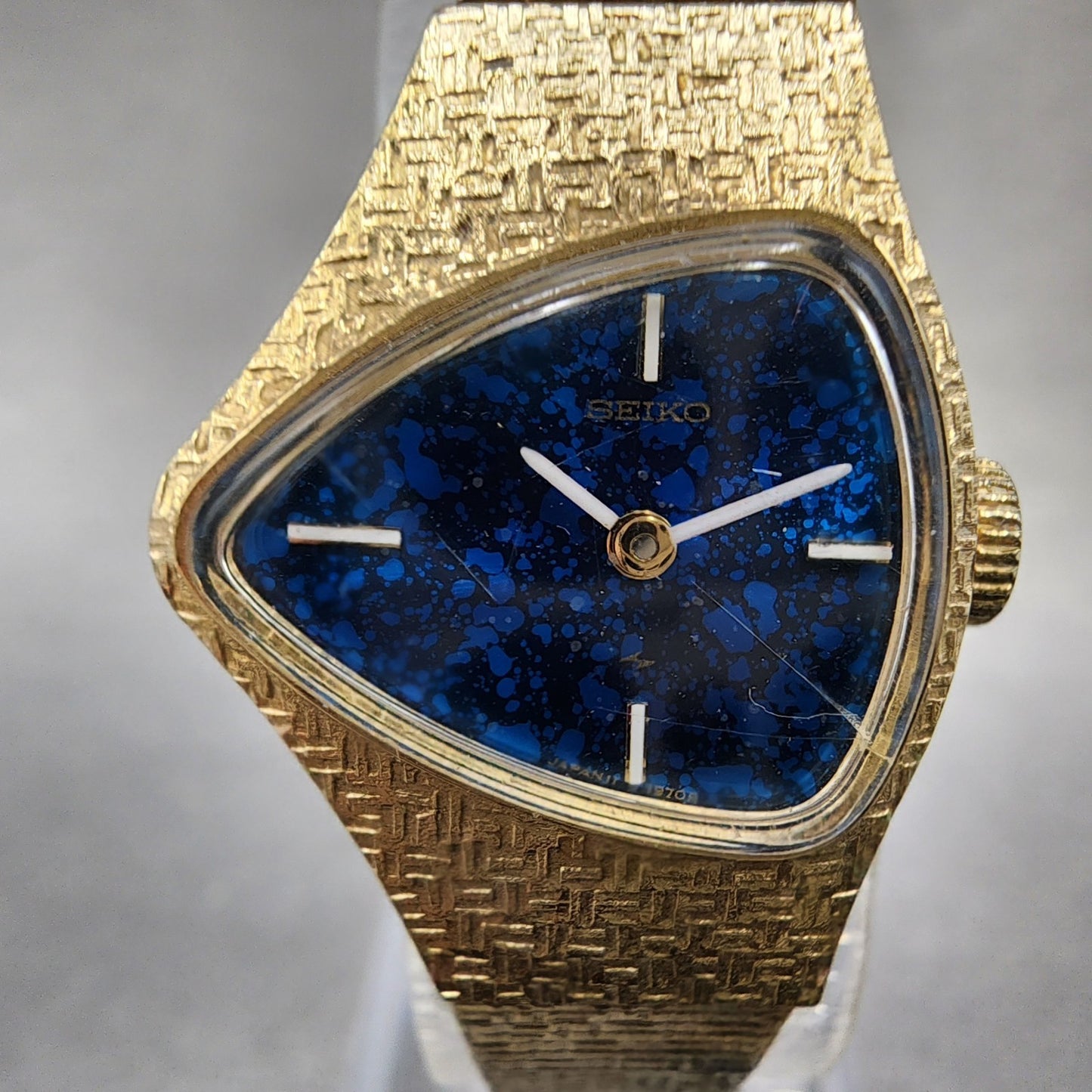 Seiko Asymmetrical Watch Women 21mm Blue Dial Gold Tone Manual Wind 117739 Runs1
