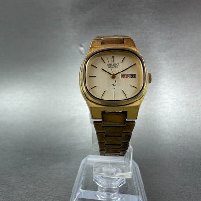 Seiko SQ watch Women 24mm Champagne Dial Gold Tone Daydate 8523-5119 New Battery5